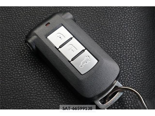 Mitsubishi DELICA 2024-09 8314207-26