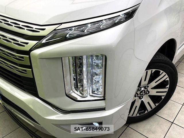 Mitsubishi DELICA 2023-11 8314216-11