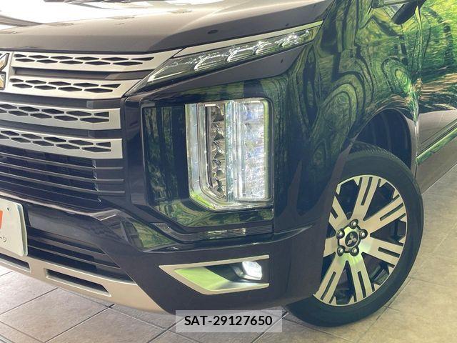 Mitsubishi DELICA 2022-12 8314210-13