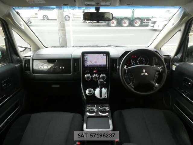 Mitsubishi DELICA 2016-07 8314221-8