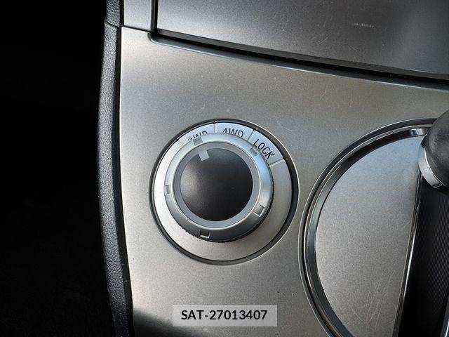 Mitsubishi DELICA 2013-05 8314226-27