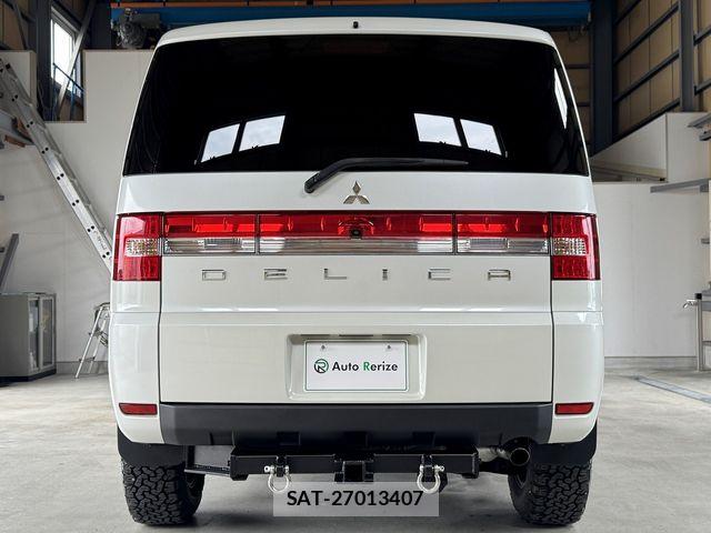 Mitsubishi DELICA 2013-05 8314226-3