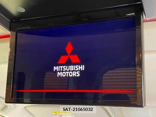 Mitsubishi DELICA 2019-07 8335598-4