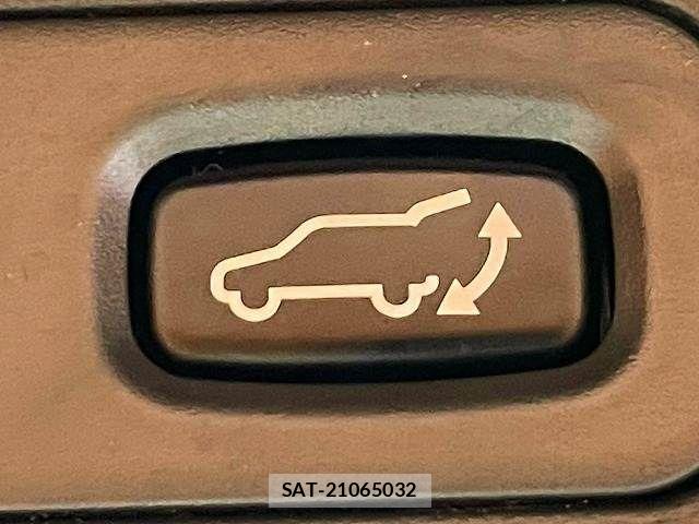 Mitsubishi DELICA 2019-07 8335598-6