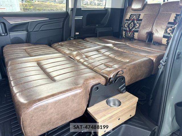 Mitsubishi DELICA 2025-07 8335585-16