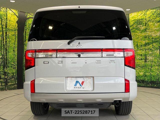 Mitsubishi DELICA 2023-11 8335596-9
