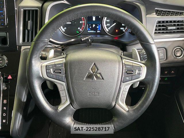 Mitsubishi DELICA 2023-11 8335596-15