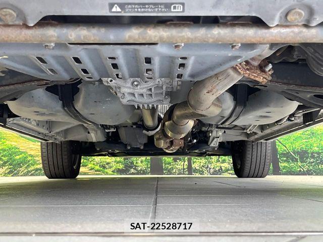 Mitsubishi DELICA 2023-11 8335596-18