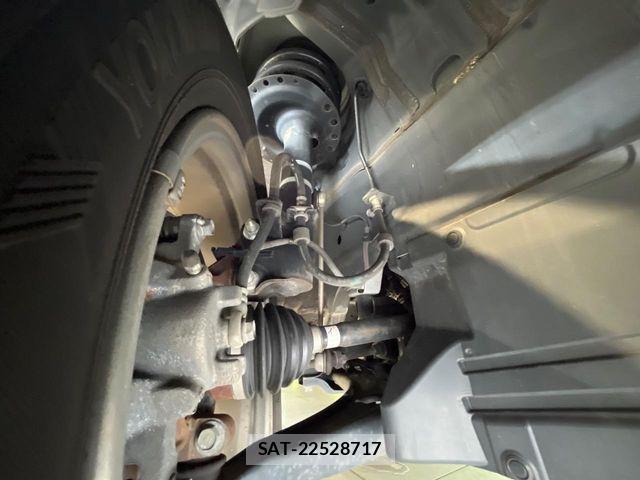 Mitsubishi DELICA 2023-11 8335596-19