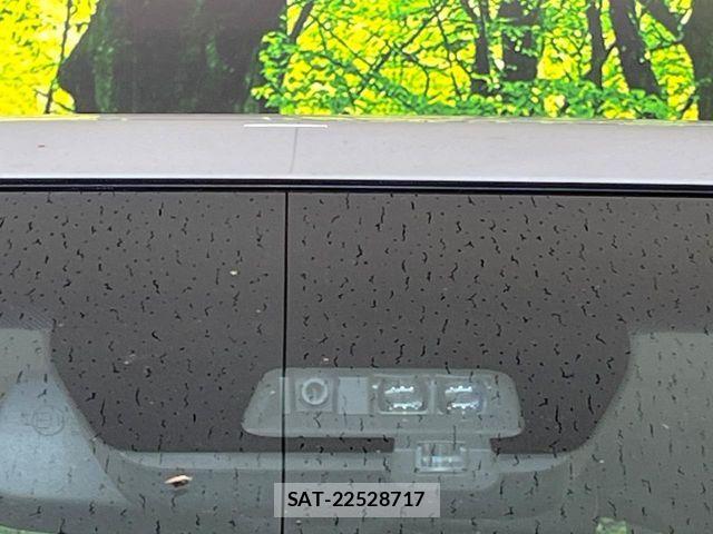 Mitsubishi DELICA 2023-11 8335596-2