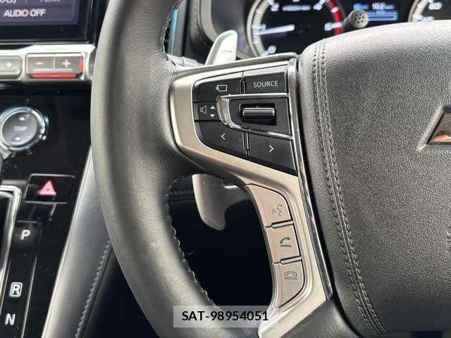 Mitsubishi DELICA 2022-05 8335591-14