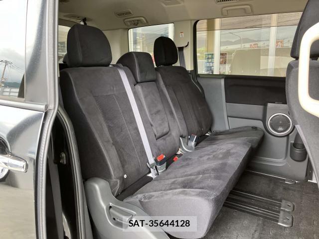 Mitsubishi DELICA 2015-03 8335606-17