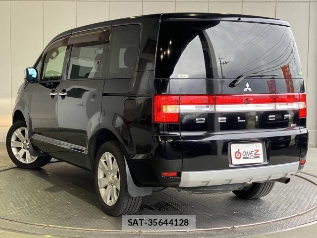 Mitsubishi DELICA 2015-03 8335606-1