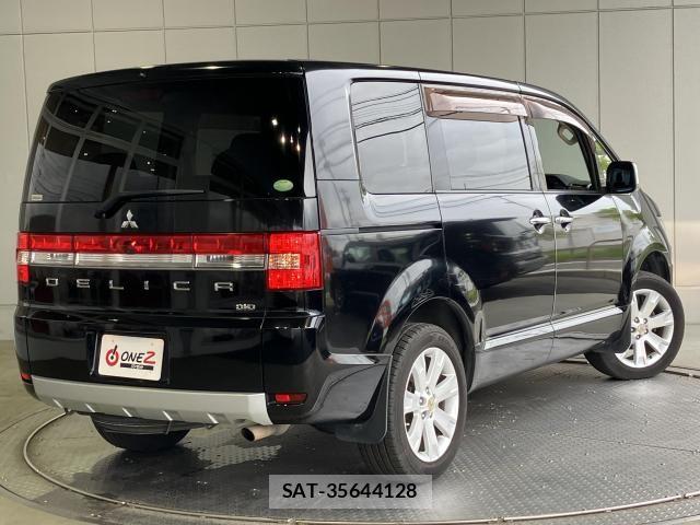 Mitsubishi DELICA 2015-03 8335606-27