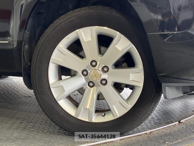 Mitsubishi DELICA 2015-03 8335606-3