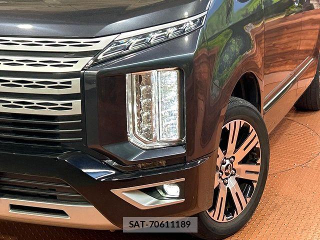 Mitsubishi DELICA 2023-11 8335594-12