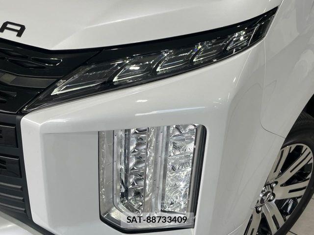 Mitsubishi DELICA 2023-10 8335588-13