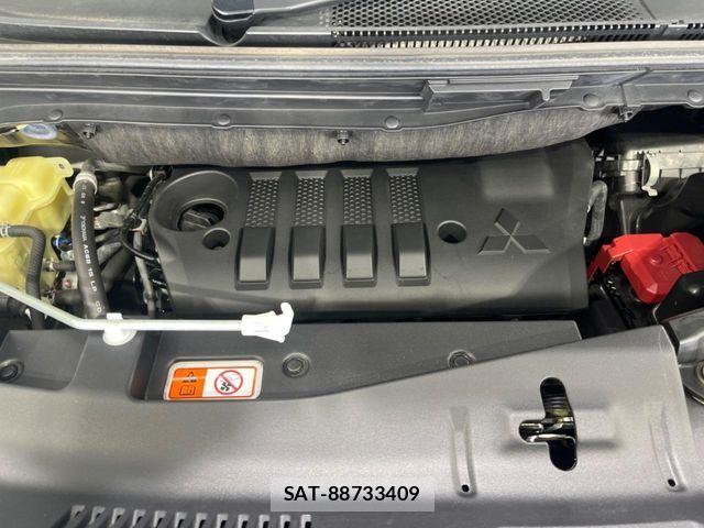 Mitsubishi DELICA 2023-10 8335588-18