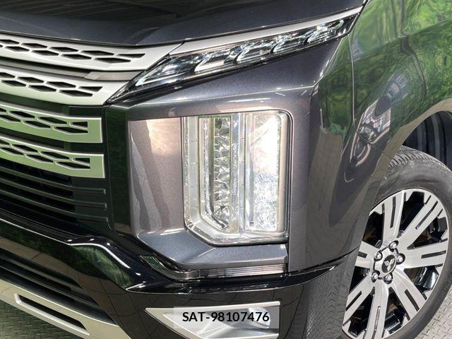Mitsubishi DELICA 2023-11 8335595-12