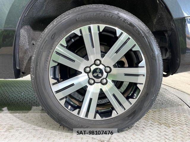 Mitsubishi DELICA 2023-11 8335595-13