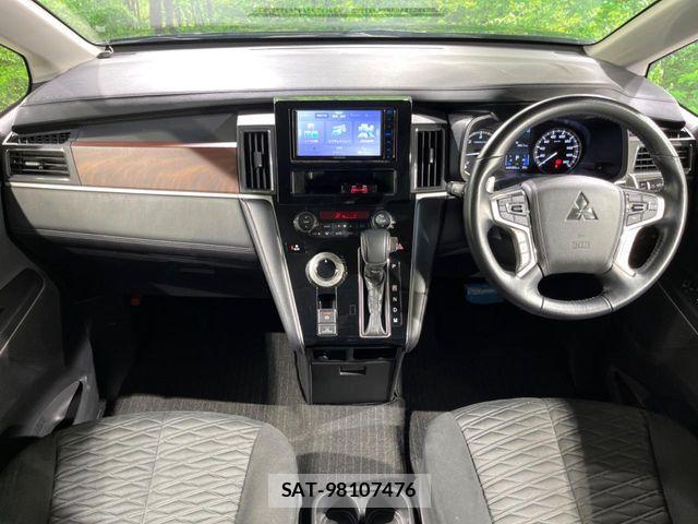 Mitsubishi DELICA 2023-11 8335595-1