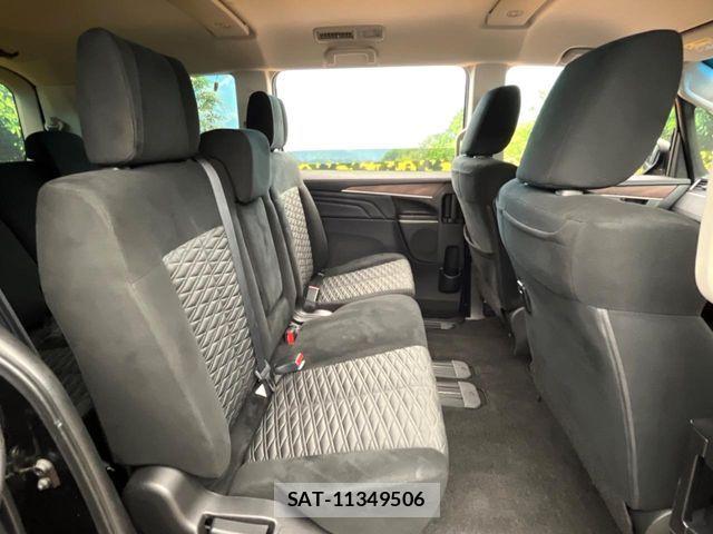 Mitsubishi DELICA 2023-07 8335593-9