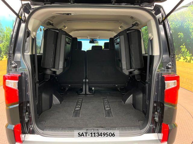 Mitsubishi DELICA 2023-07 8335593-12