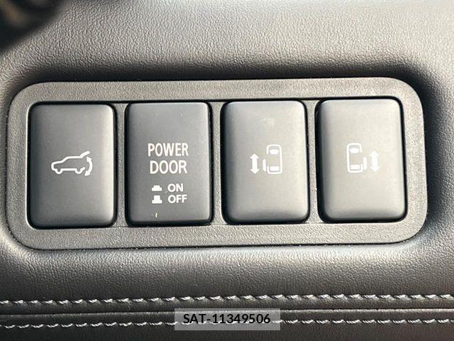 Mitsubishi DELICA 2023-07 8335593-6