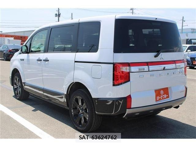 Mitsubishi DELICA 2026-01 8335587-10