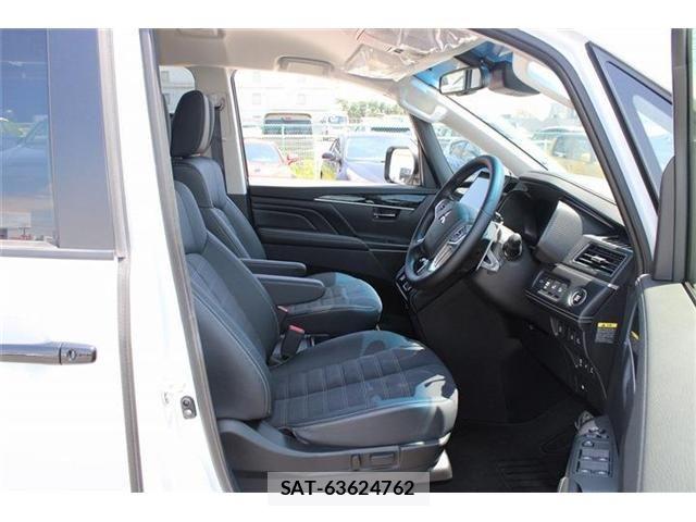 Mitsubishi DELICA 2026-01 8335587-26