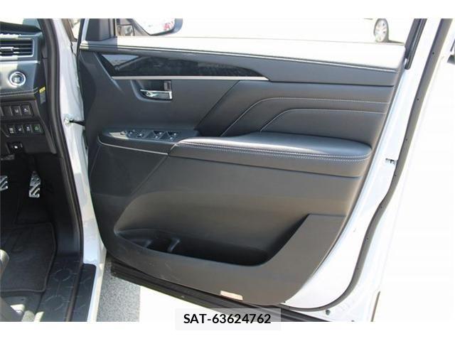 Mitsubishi DELICA 2026-01 8335587-28