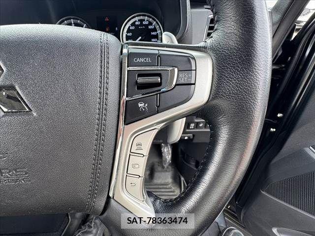 Mitsubishi DELICA 2023-11 8335597-26