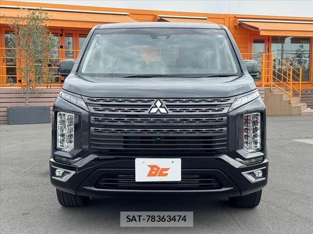 Mitsubishi DELICA 2023-11 8335597-8