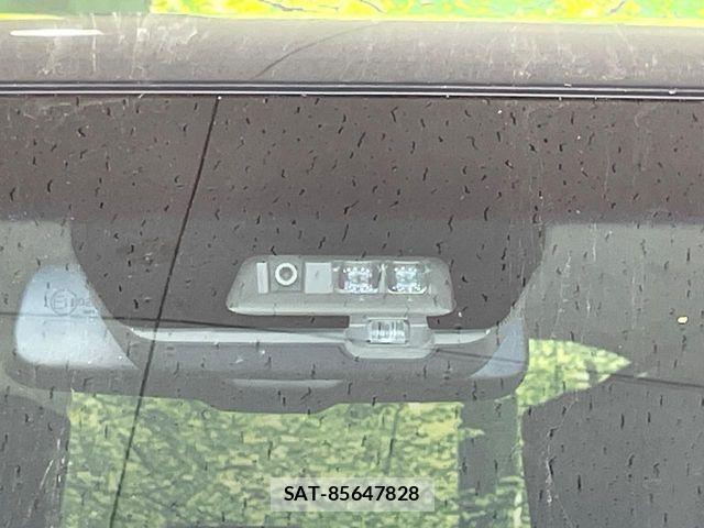 Mitsubishi DELICA 2023-11 8335592-4