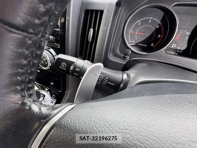 Mitsubishi DELICA 2018-02 8335605-14