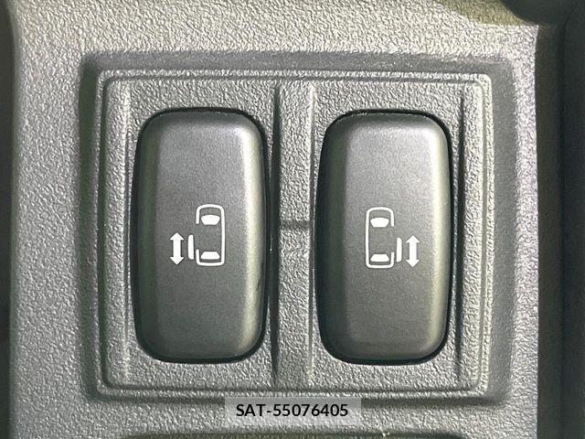 Mitsubishi DELICA 2016-12 8335601-2