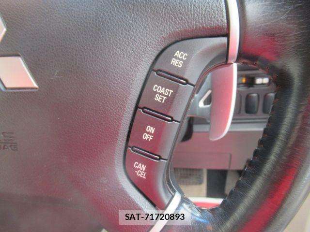 Mitsubishi DELICA 2013-10 8335609-25