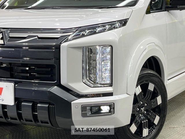 Mitsubishi DELICA 2026-02 8335583-12