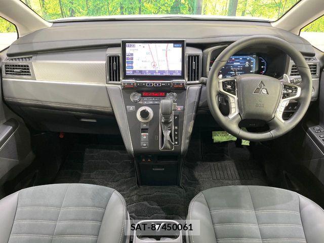 Mitsubishi DELICA 2026-02 8335583-1