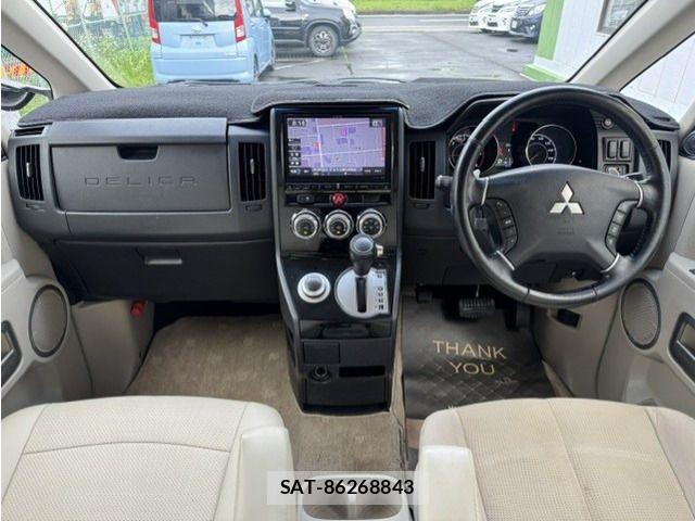 Mitsubishi DELICA 2014-03 8334501-2