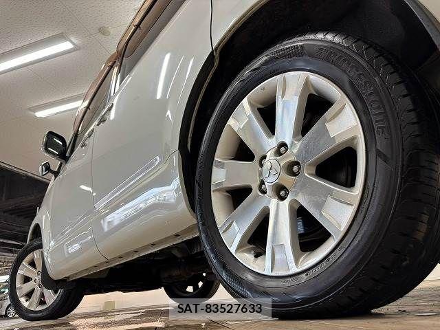 Mitsubishi DELICA 2014-05 8335604-18