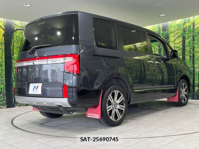 Mitsubishi DELICA 2024-01 8335589-16