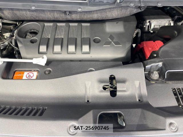 Mitsubishi DELICA 2024-01 8335589-17