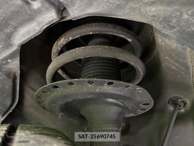 Mitsubishi DELICA 2024-01 8335589-19