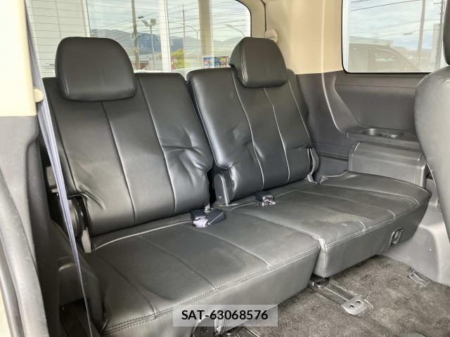 Mitsubishi DELICA 2015-06 8335600-19