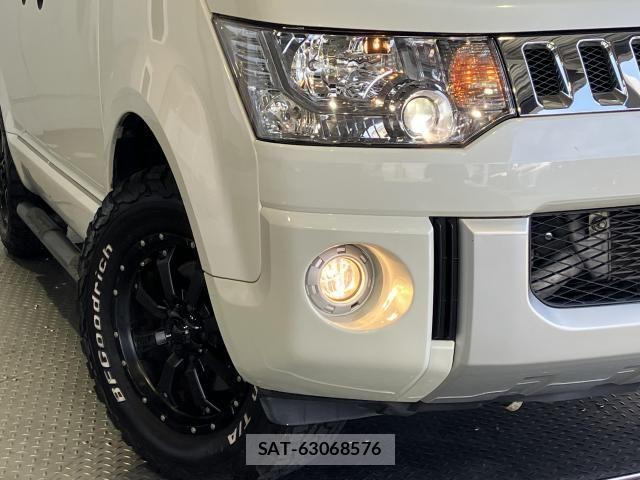 Mitsubishi DELICA 2015-06 8335600-2