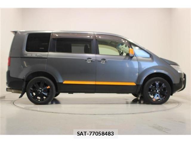 Mitsubishi DELICA 2017-09 8335602-14