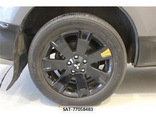 Mitsubishi DELICA 2017-09 8335602-24