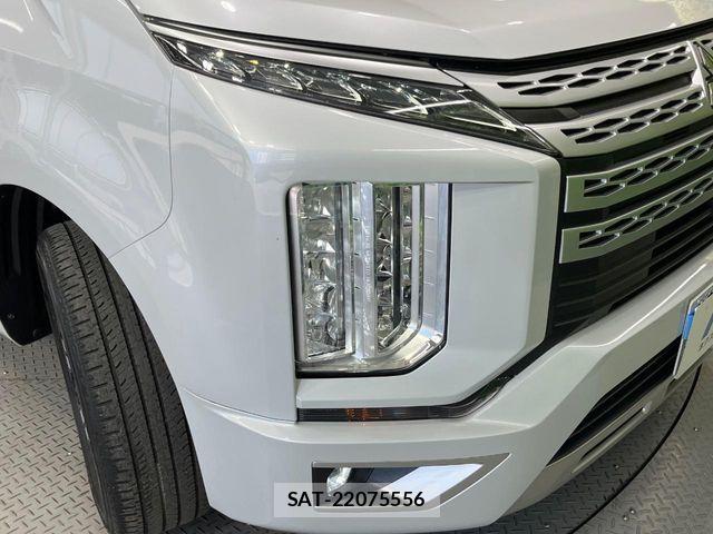 Mitsubishi DELICA 2023-07 8354317-12