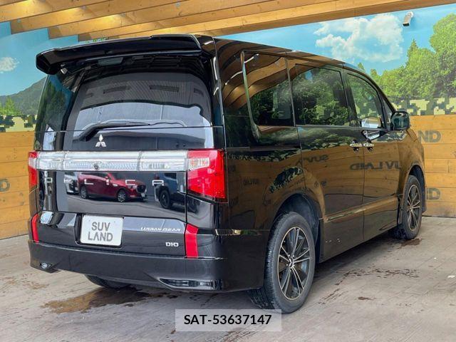 Mitsubishi DELICA 2019-05 8354320-16